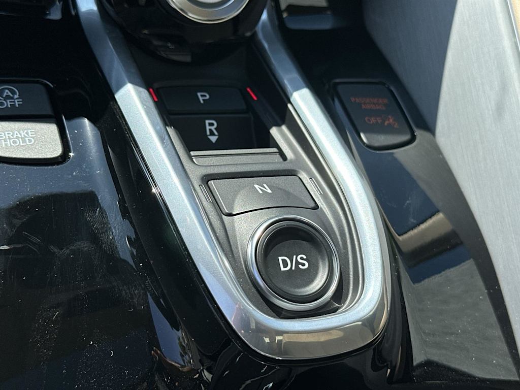 Thumbnail: 2025 Acura TLX - 17