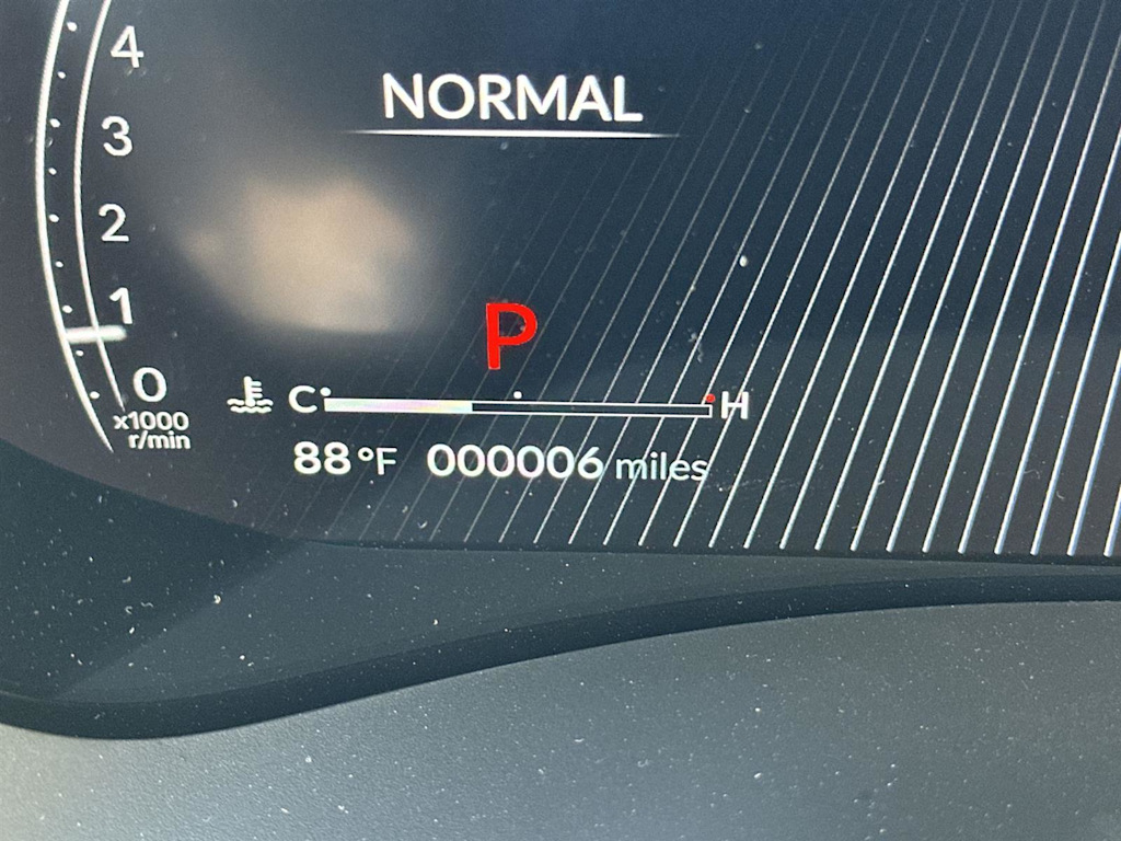 Thumbnail: 2025 Acura TLX - 18