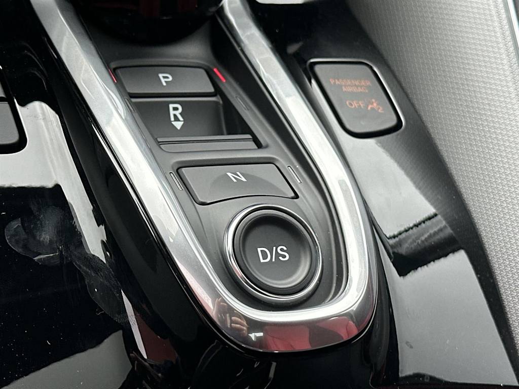 Thumbnail: 2025 Acura TLX - 16