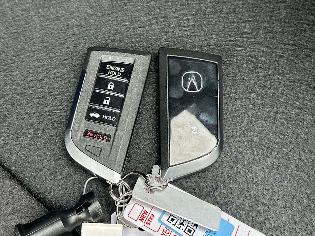 Thumbnail: 2025 Acura TLX - 19