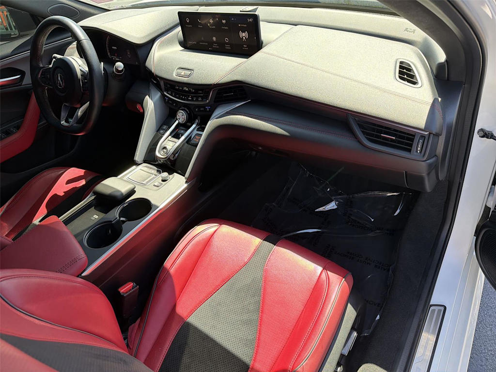Thumbnail: 2025 Acura TLX - 12