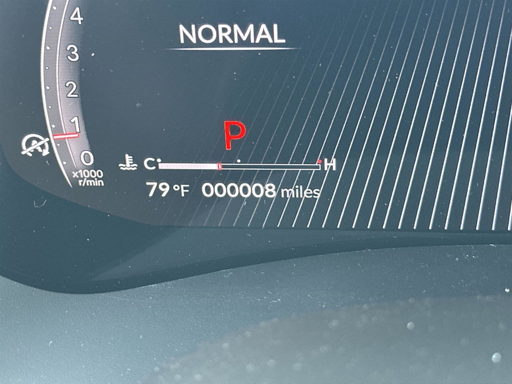 Thumbnail: 2025 Acura TLX - 17