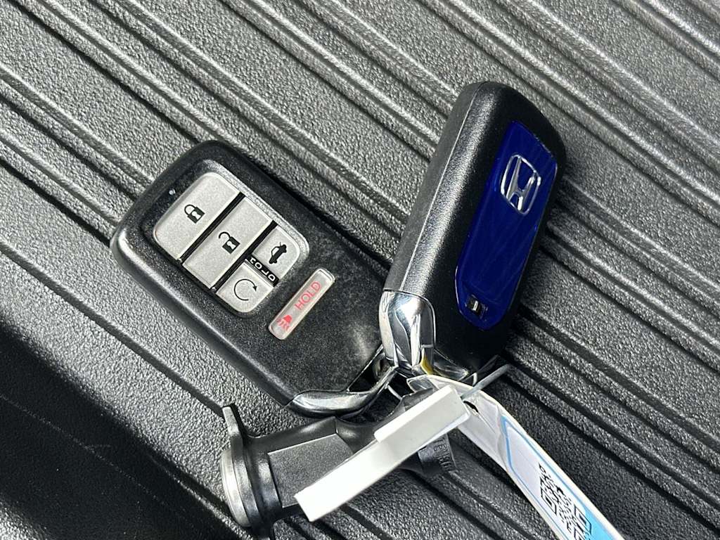 Thumbnail: 2022 Honda Insight - 19
