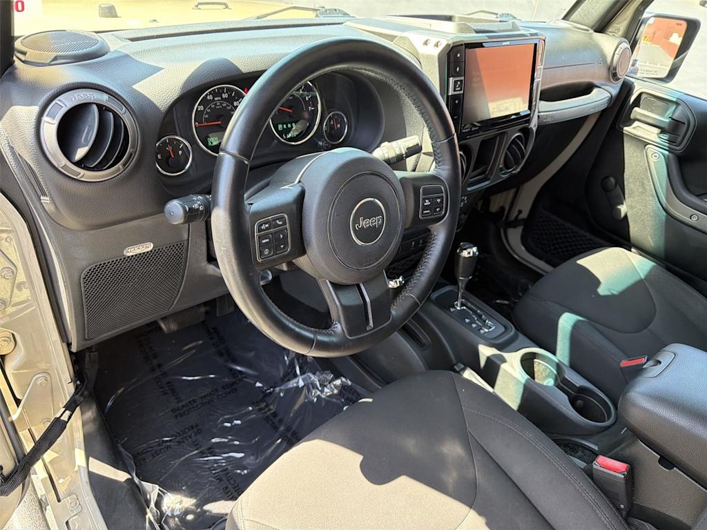 Thumbnail: 2017 Jeep Wrangler - 2