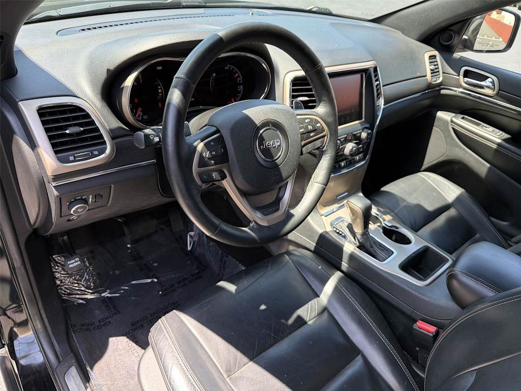 Thumbnail: 2017 Jeep Grand Cherokee - 2