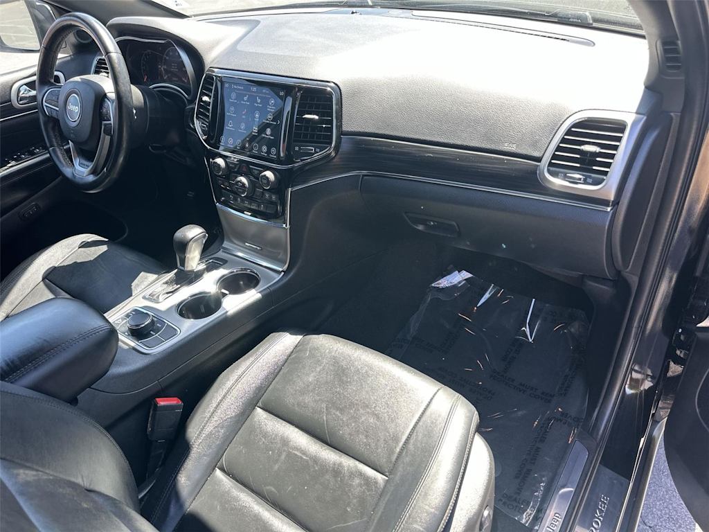 Thumbnail: 2022 Jeep Grand Cherokee - 14