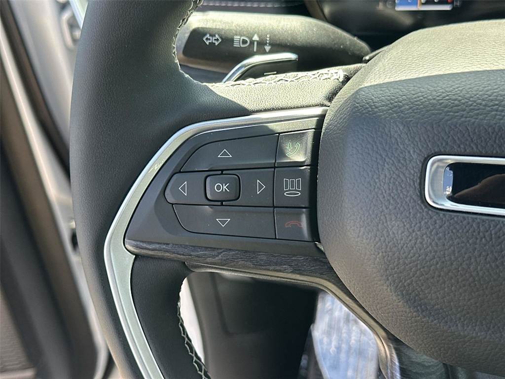 Thumbnail: 2026 Jeep Grand Cherokee - 27