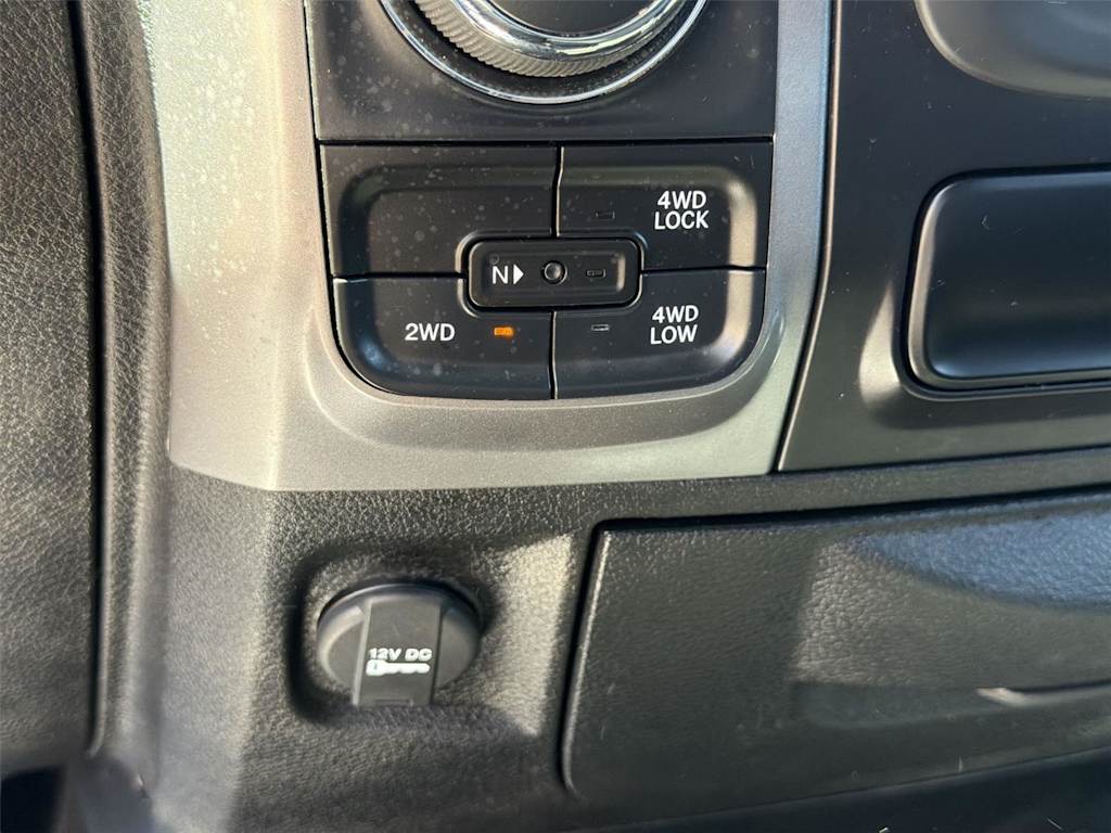 Thumbnail: 2024 RAM 1500 - 28