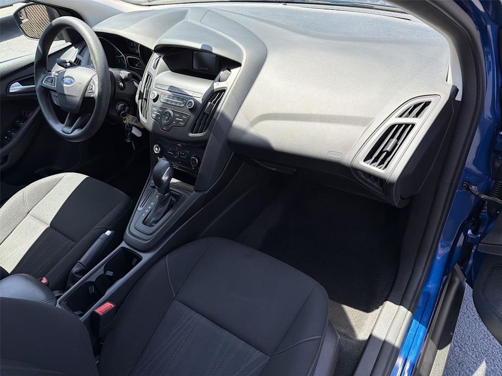 Thumbnail: 2018 Ford Focus - 13