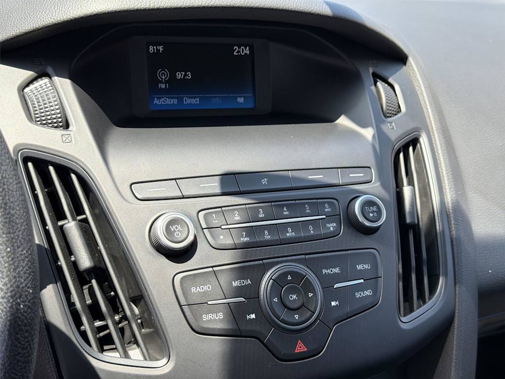 Thumbnail: 2018 Ford Focus - 15