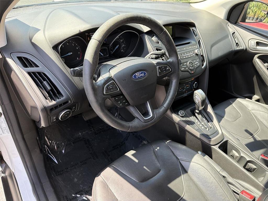 Thumbnail: 2016 Ford Focus - 2