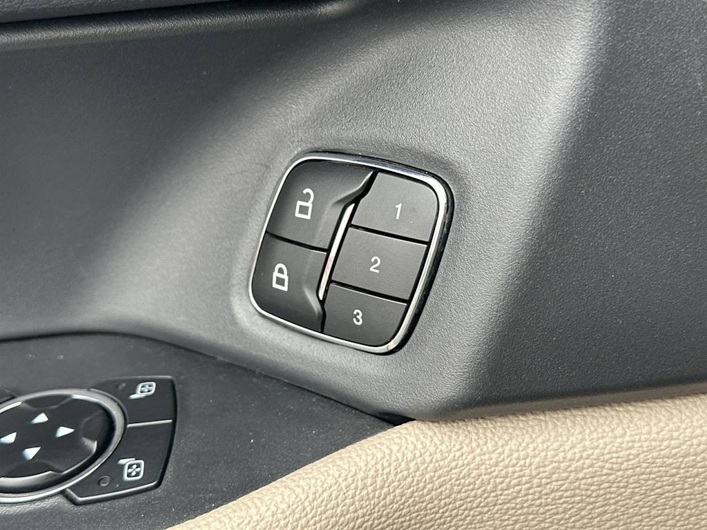 Thumbnail: 2024 Ford Expedition - 30