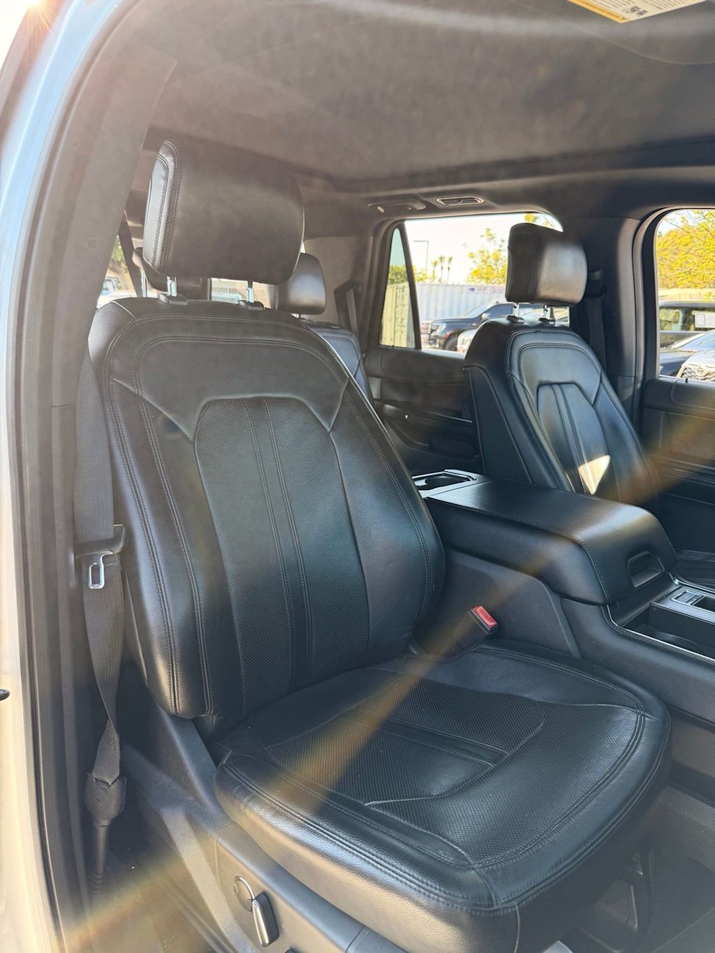Thumbnail: 2018 Ford Expedition - 8