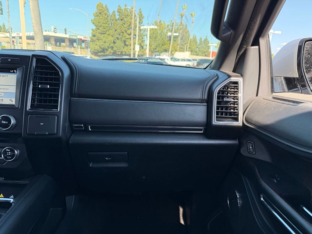 Thumbnail: 2018 Ford Expedition - 20