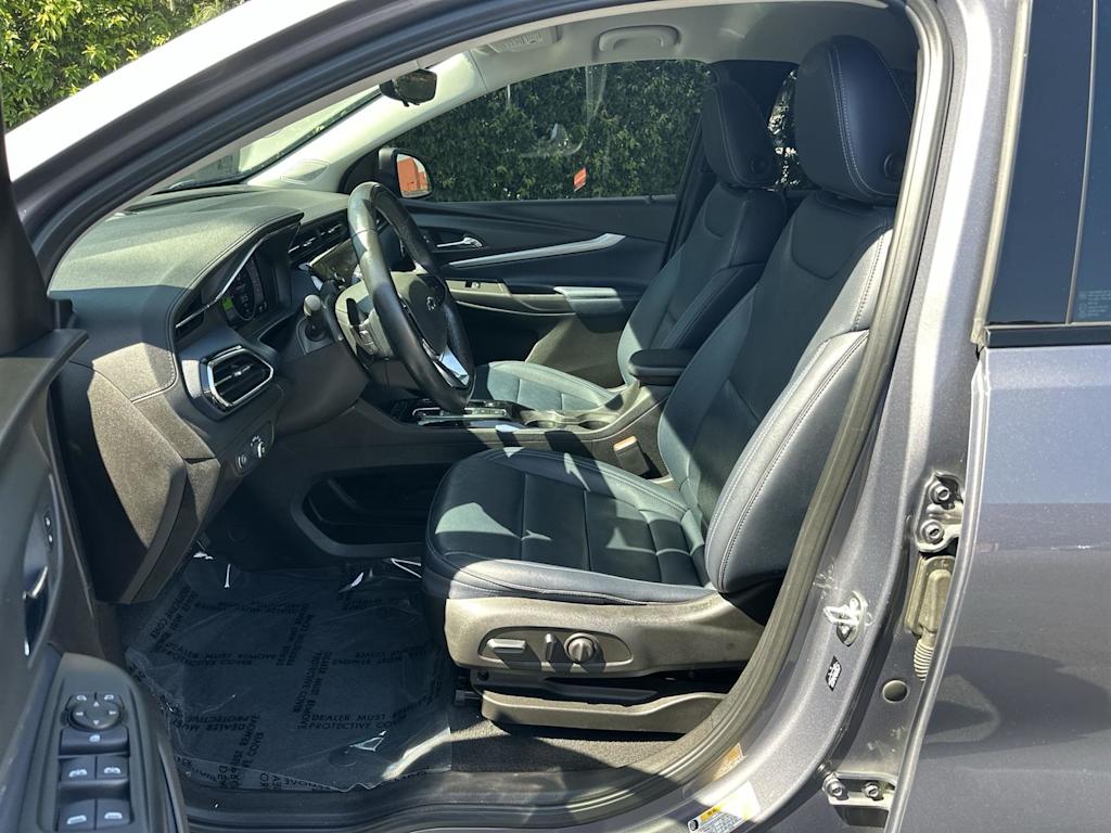 Thumbnail: 2023 Chevrolet Bolt EUV - 11