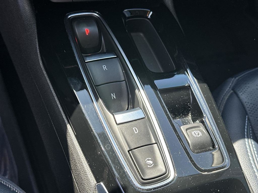 Thumbnail: 2023 Chevrolet Bolt EUV - 17