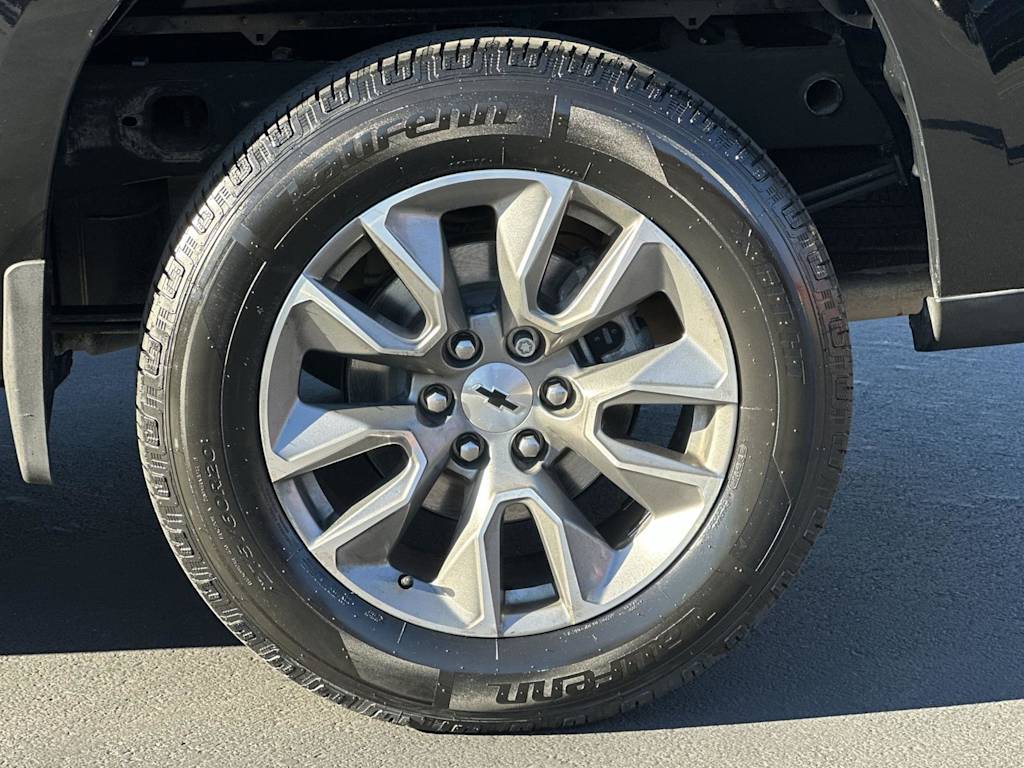 Thumbnail: 2019 Chevrolet Silverado 1500 - 8