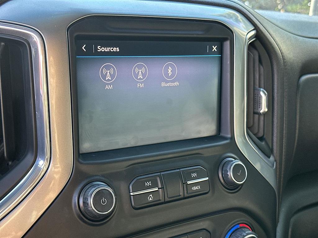 Thumbnail: 2019 Chevrolet Silverado 1500 - 16