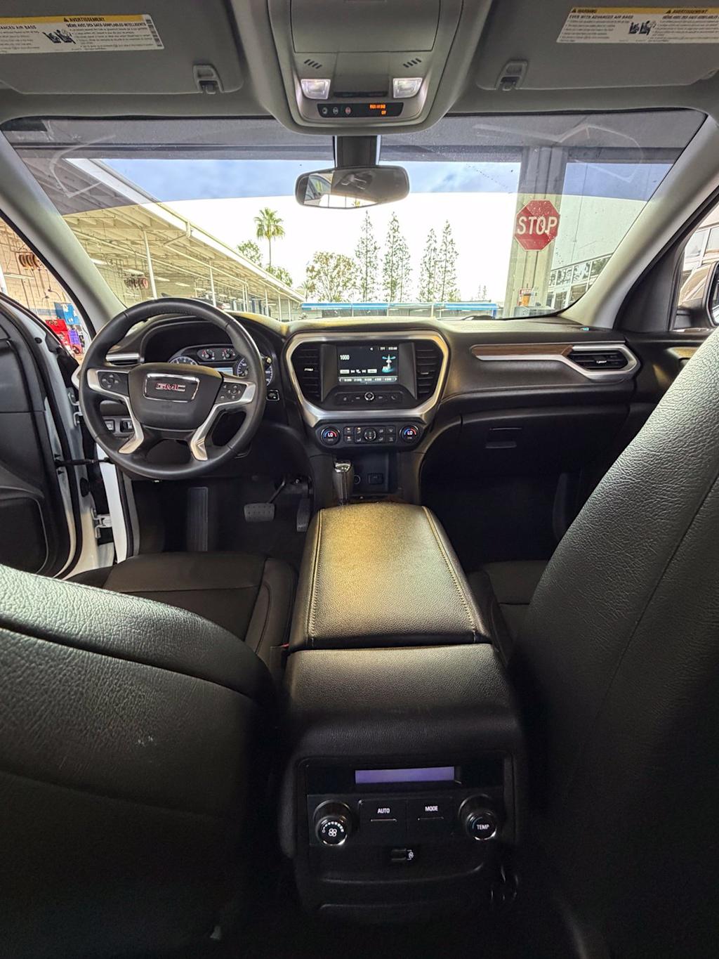 Thumbnail: 2017 GMC Acadia - 2