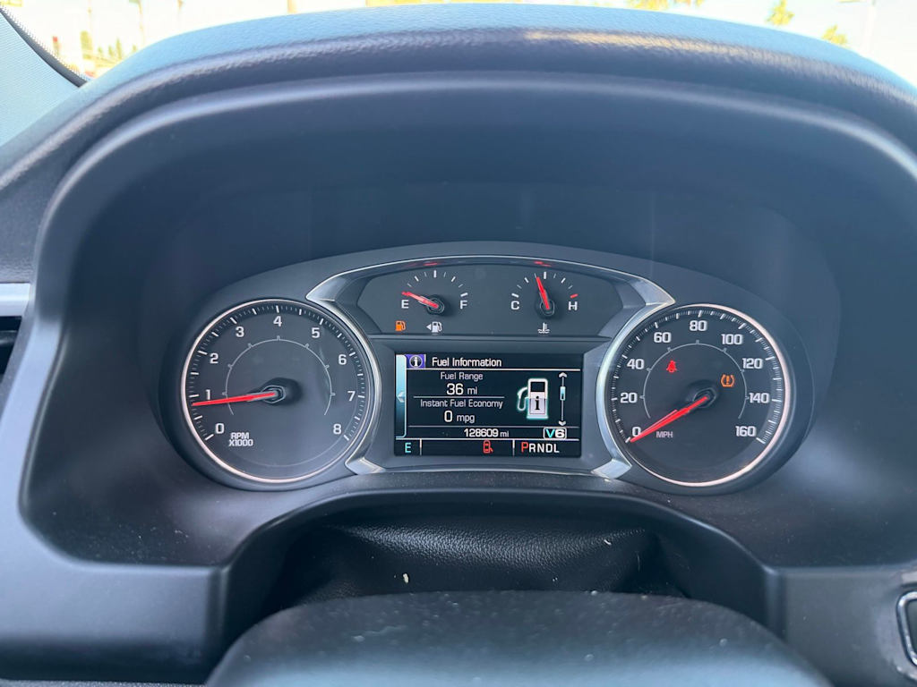 Thumbnail: 2017 GMC Acadia - 13