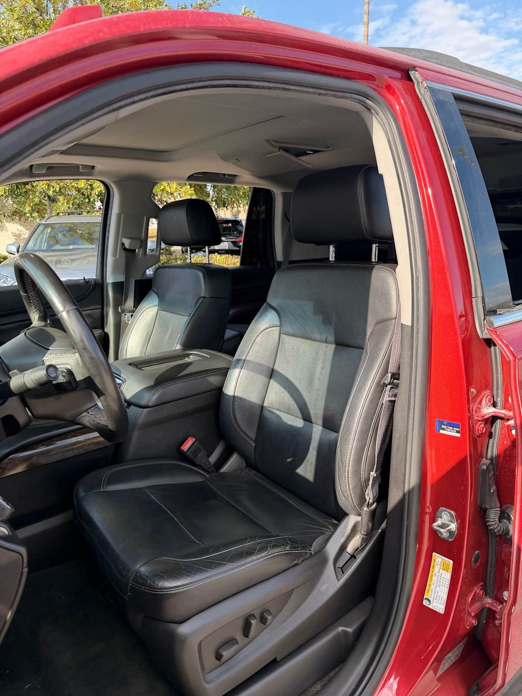 Thumbnail: 2015 Chevrolet Tahoe - 2