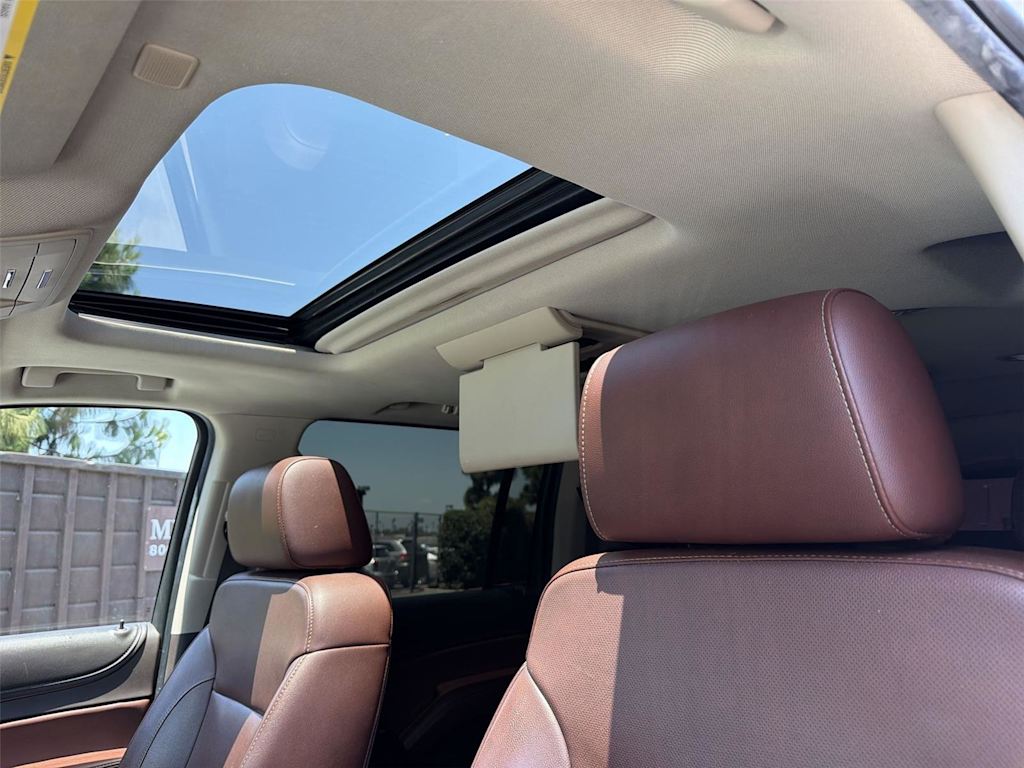 Thumbnail: 2018 Chevrolet Suburban - 33