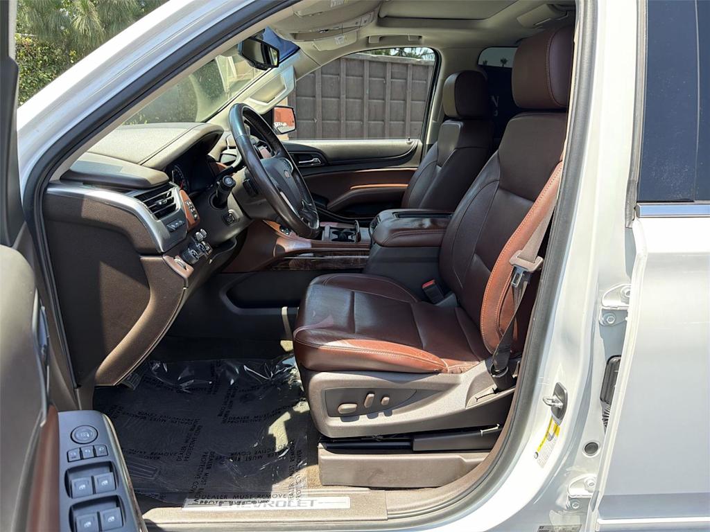 Thumbnail: 2018 Chevrolet Suburban - 11