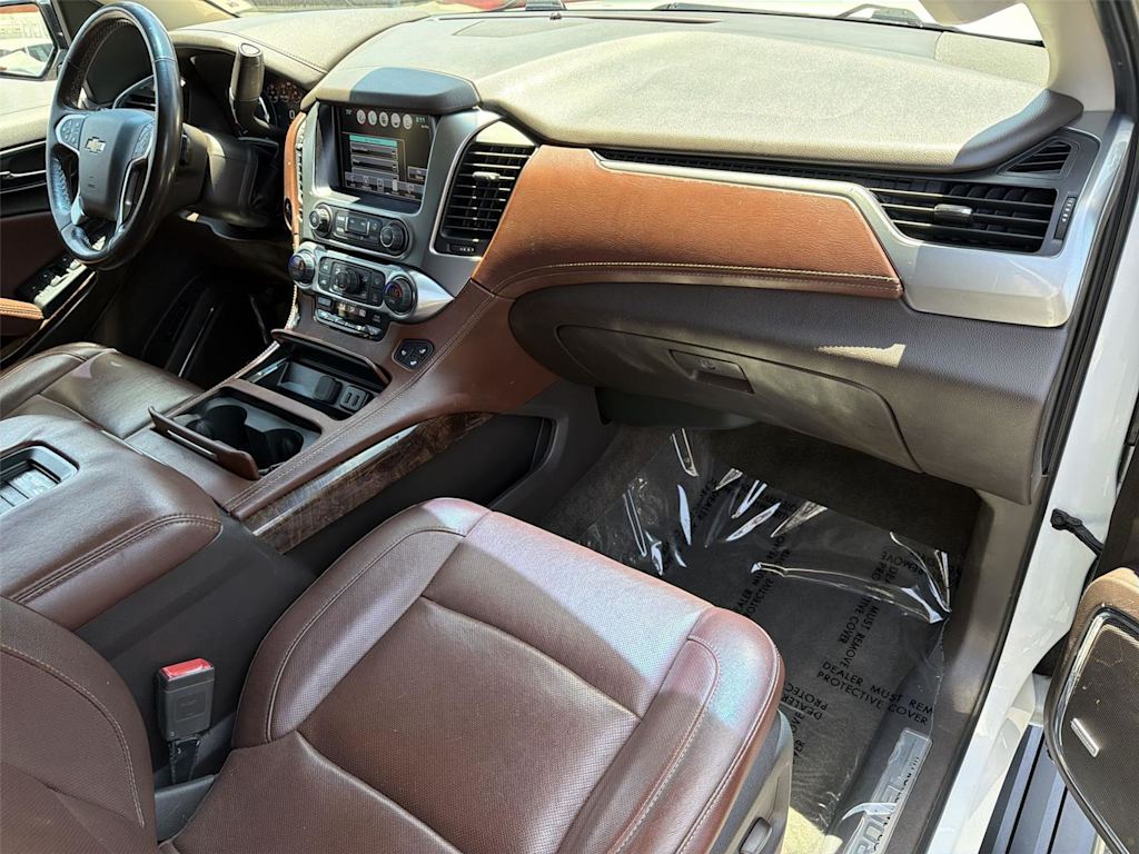 Thumbnail: 2018 Chevrolet Suburban - 14