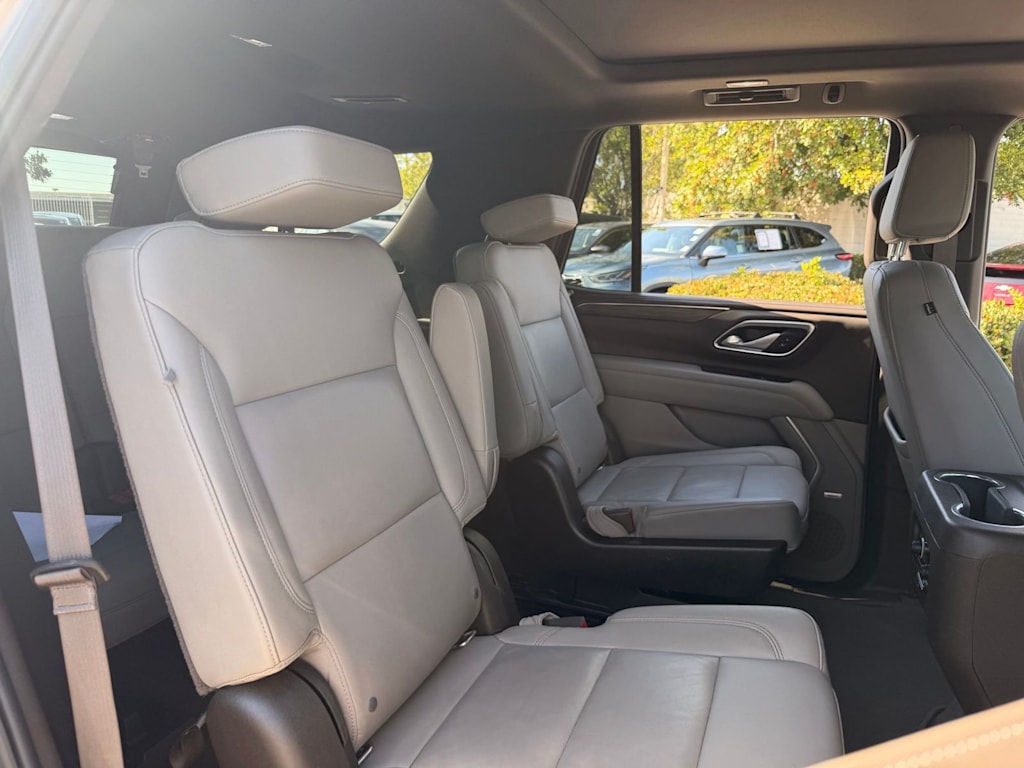 Thumbnail: 2021 Chevrolet Tahoe - 19
