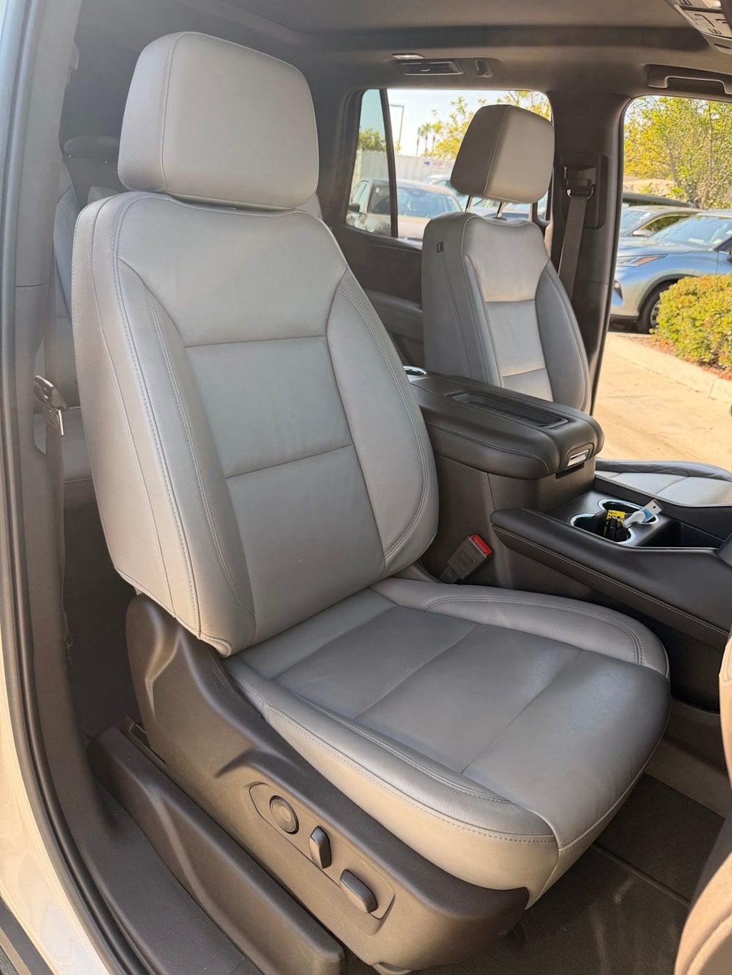 Thumbnail: 2021 Chevrolet Tahoe - 9