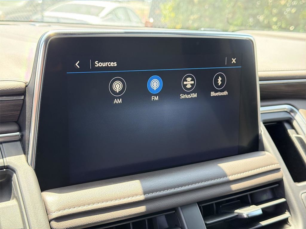 Thumbnail: 2021 Chevrolet Tahoe - 16