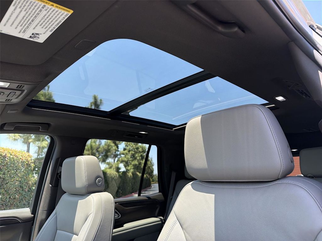 Thumbnail: 2021 Chevrolet Tahoe - 31
