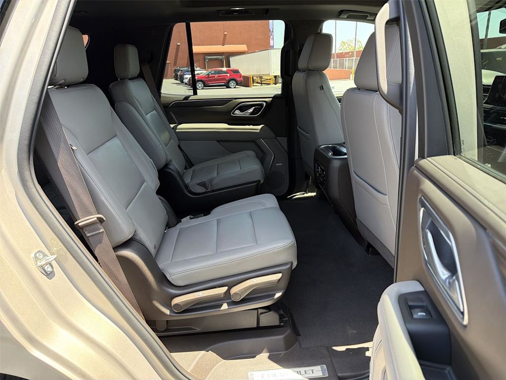 Thumbnail: 2021 Chevrolet Tahoe - 13