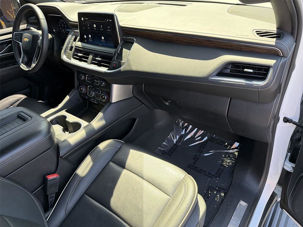 Thumbnail: 2022 Chevrolet Tahoe - 14