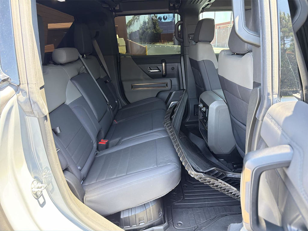 Thumbnail: 2025 GMC Hummer EV - 13