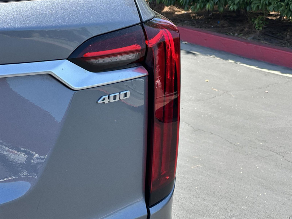 Thumbnail: 2021 Cadillac XT6 - 21