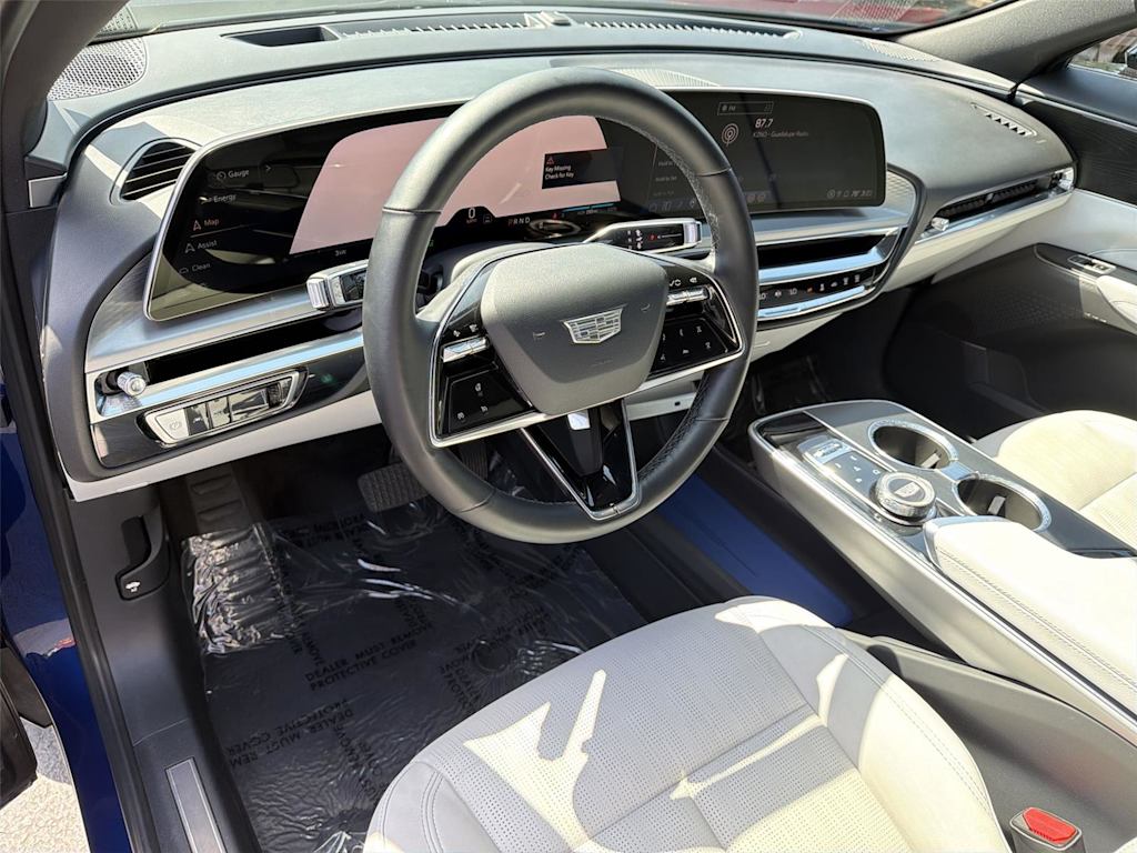 Thumbnail: 2024 Cadillac Lyriq - 2