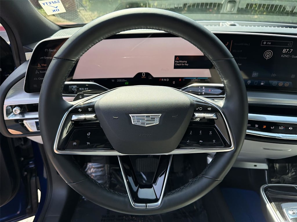 Thumbnail: 2024 Cadillac Lyriq - 15