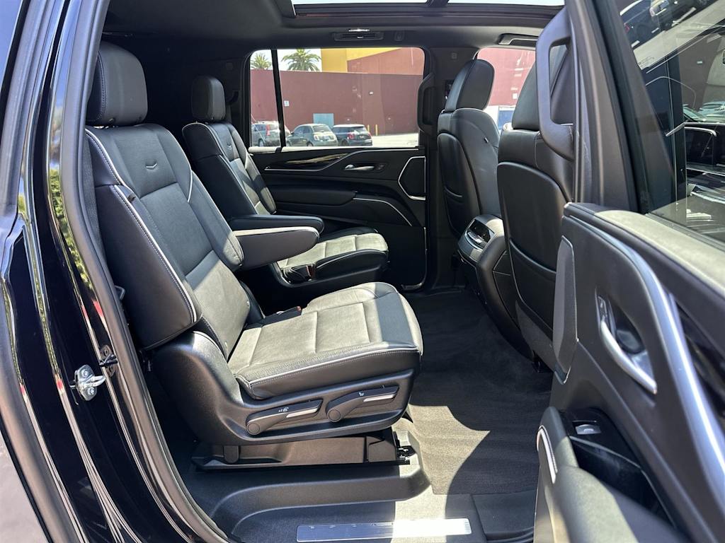 Thumbnail: 2023 Cadillac Escalade - 13