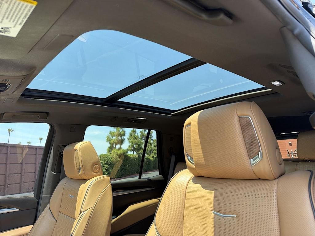 Thumbnail: 2025 Cadillac Escalade - 34