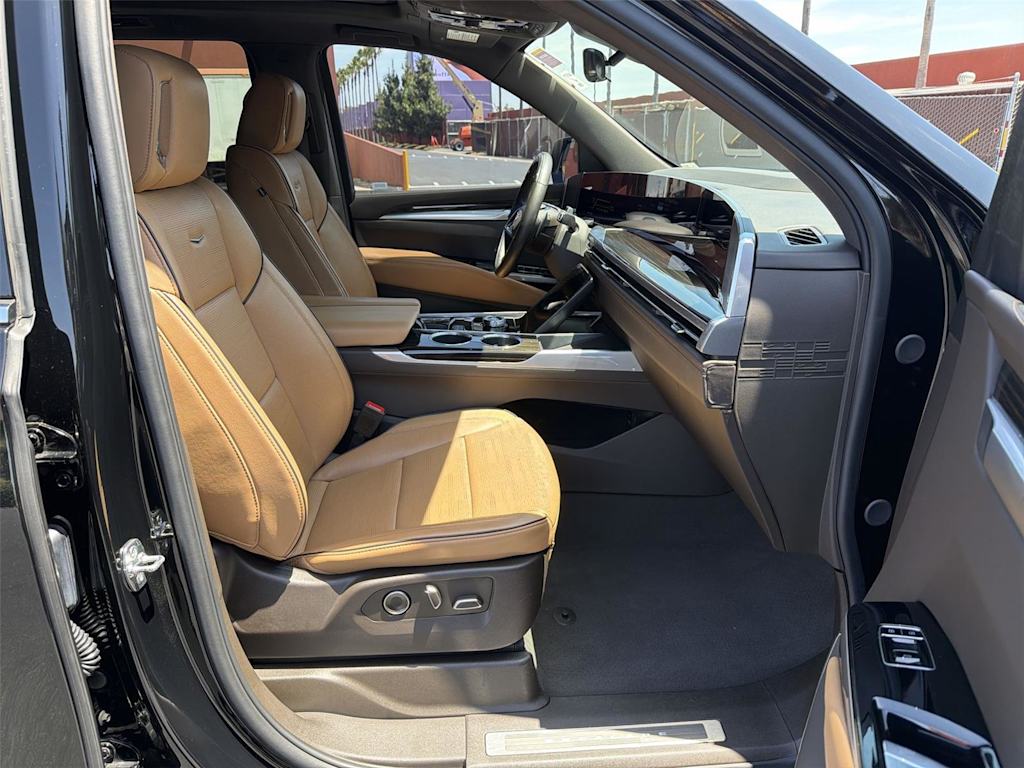 Thumbnail: 2025 Cadillac Escalade - 12