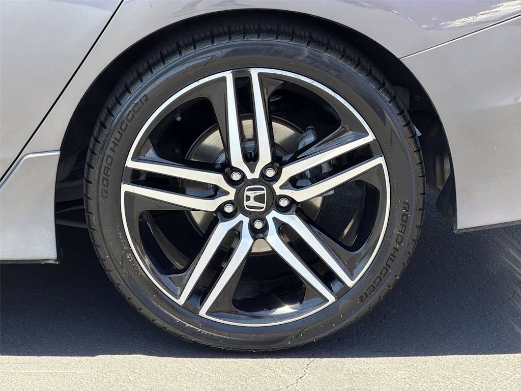 Thumbnail: 2017 Honda Accord - 8