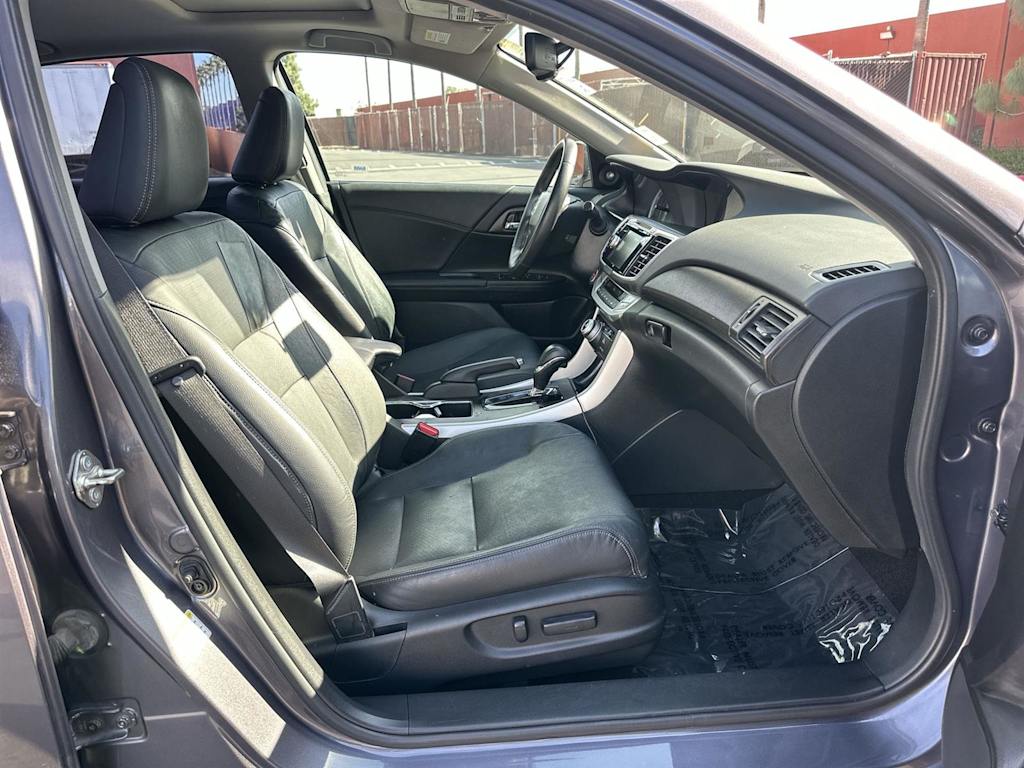 Thumbnail: 2015 Honda Accord - 12