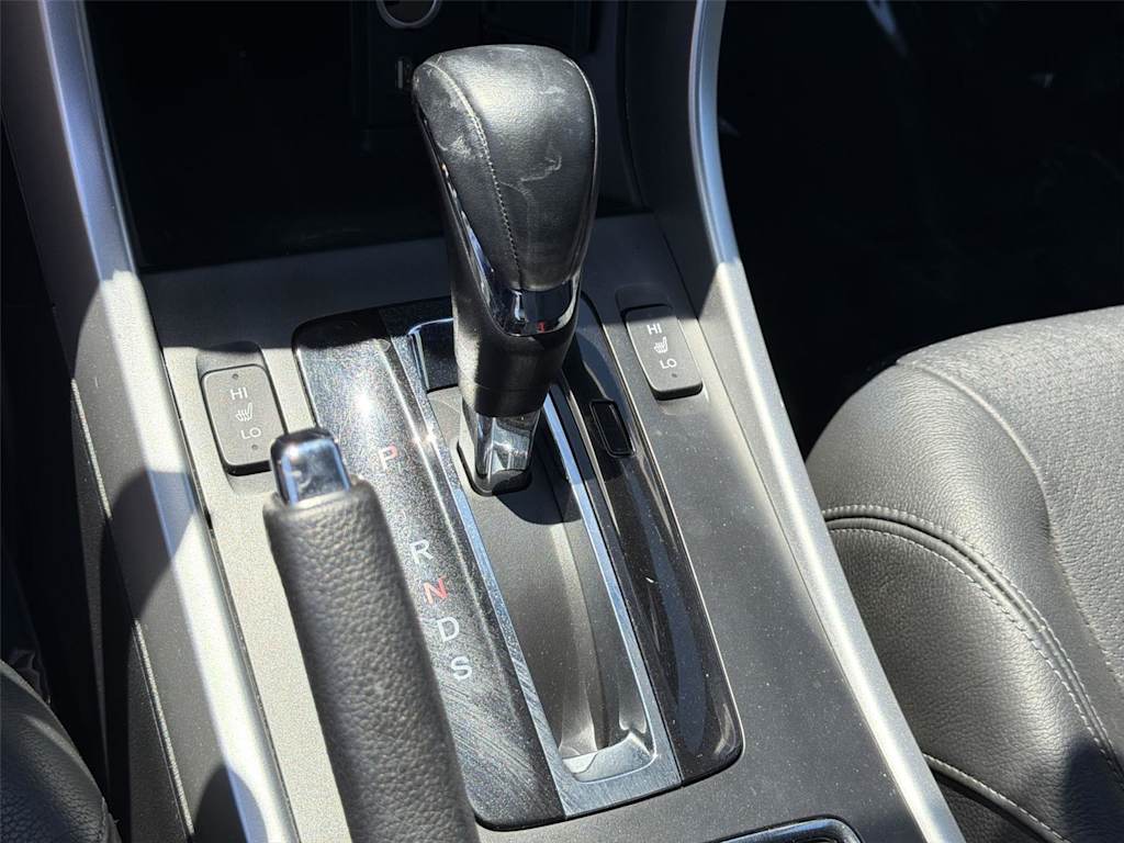 Thumbnail: 2013 Honda Accord - 17