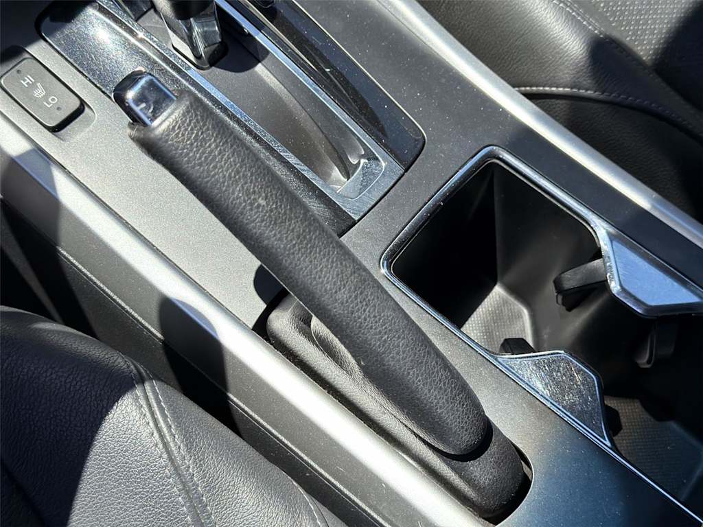 Thumbnail: 2013 Honda Accord - 32