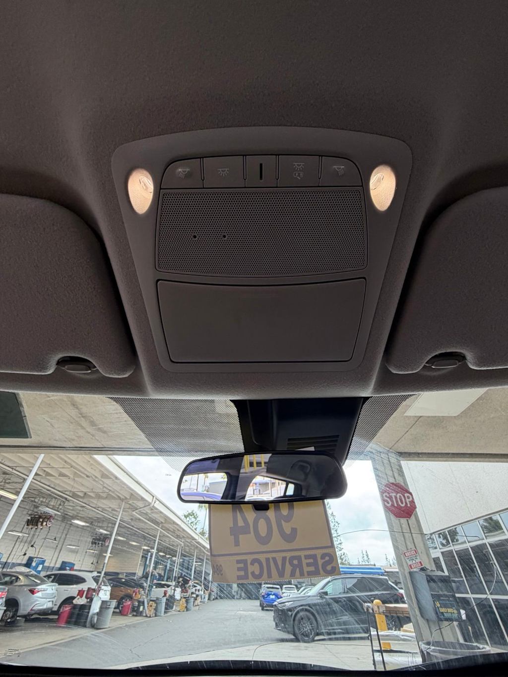 Thumbnail: 2025 Nissan Leaf - 24