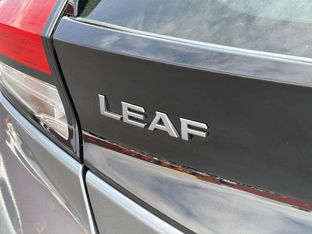 Thumbnail: 2025 Nissan Leaf - 7