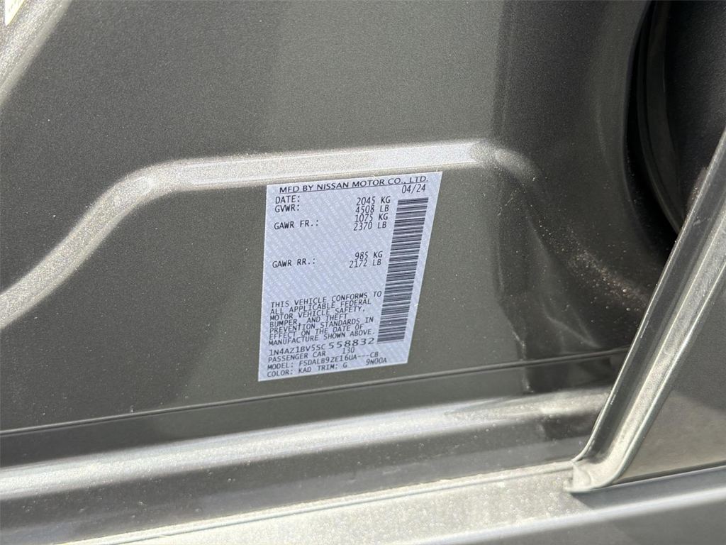 Thumbnail: 2025 Nissan Leaf - 21