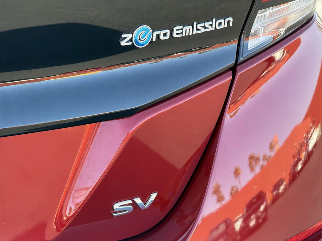 Thumbnail: 2018 Nissan Leaf - 7