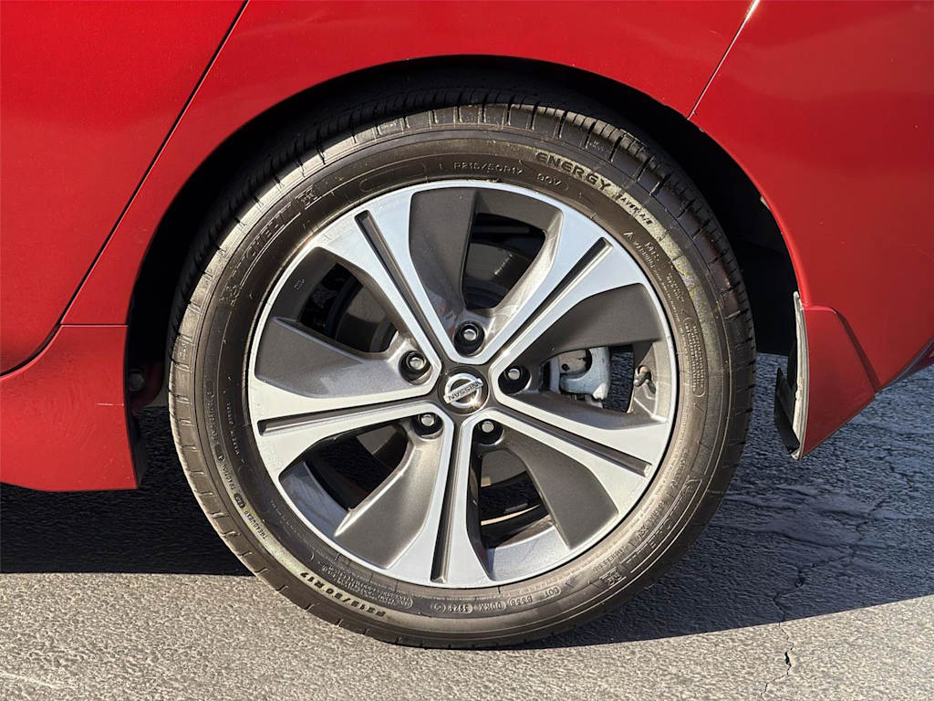 Thumbnail: 2018 Nissan Leaf - 8